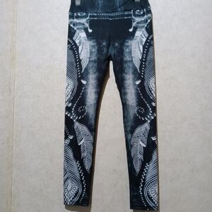 Stretch denim look leggings size 28 inches waist